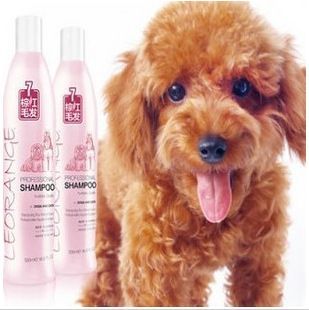 宠物洗护新体验 澳路雪7号500ml丝滑棕红毛发沐浴露，为泰迪狗狗打造靓丽造型